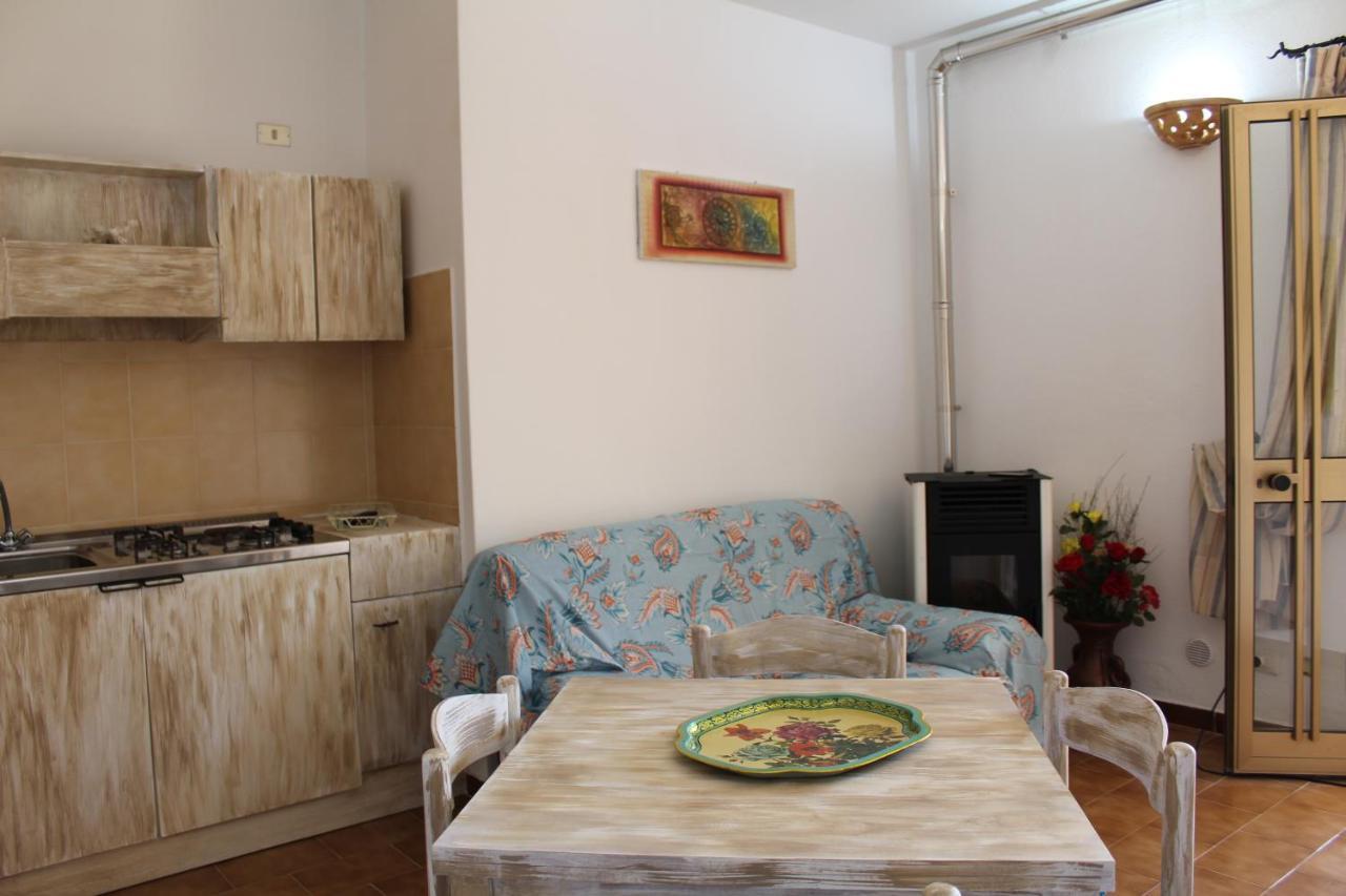 Villa Casa Titty à Cannigione Extérieur photo